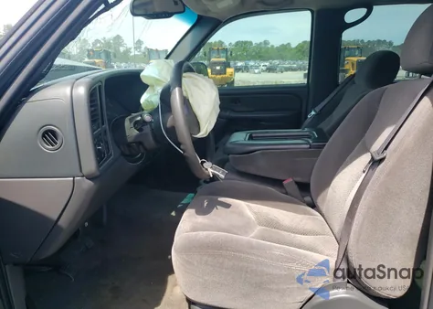 2006 Chevrolet Silverado C1500 z USA, uszkodzony, nr VIN 2GCEC13V861269578